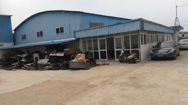 臨時(shí)物料堆放區(qū)NO3(凱恩利機(jī)床)