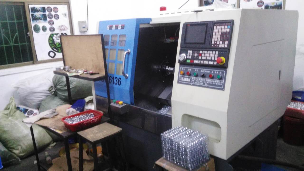 凱恩利CNC數(shù)控車(chē)床36機(jī) 凱恩利CNC數(shù)控車(chē)床36機(jī)