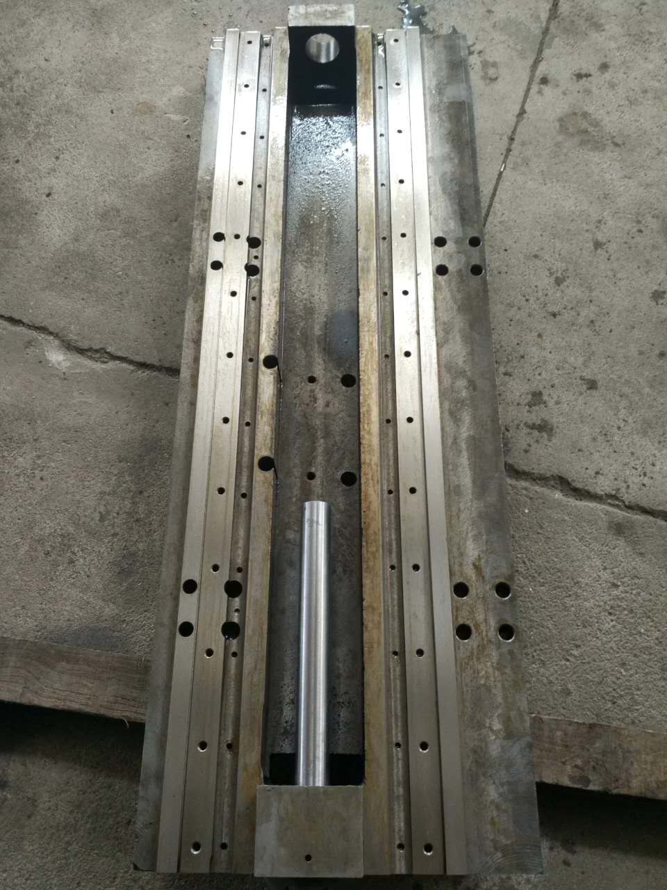 加長的拖板（凱恩利專利產(chǎn)品，凱恩利出的圖紙）