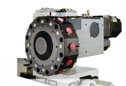 采用臺灣六鑫八工位液壓旋轉(zhuǎn)刀塔，定位精度高、故障率低、換刀快，就近換刀。